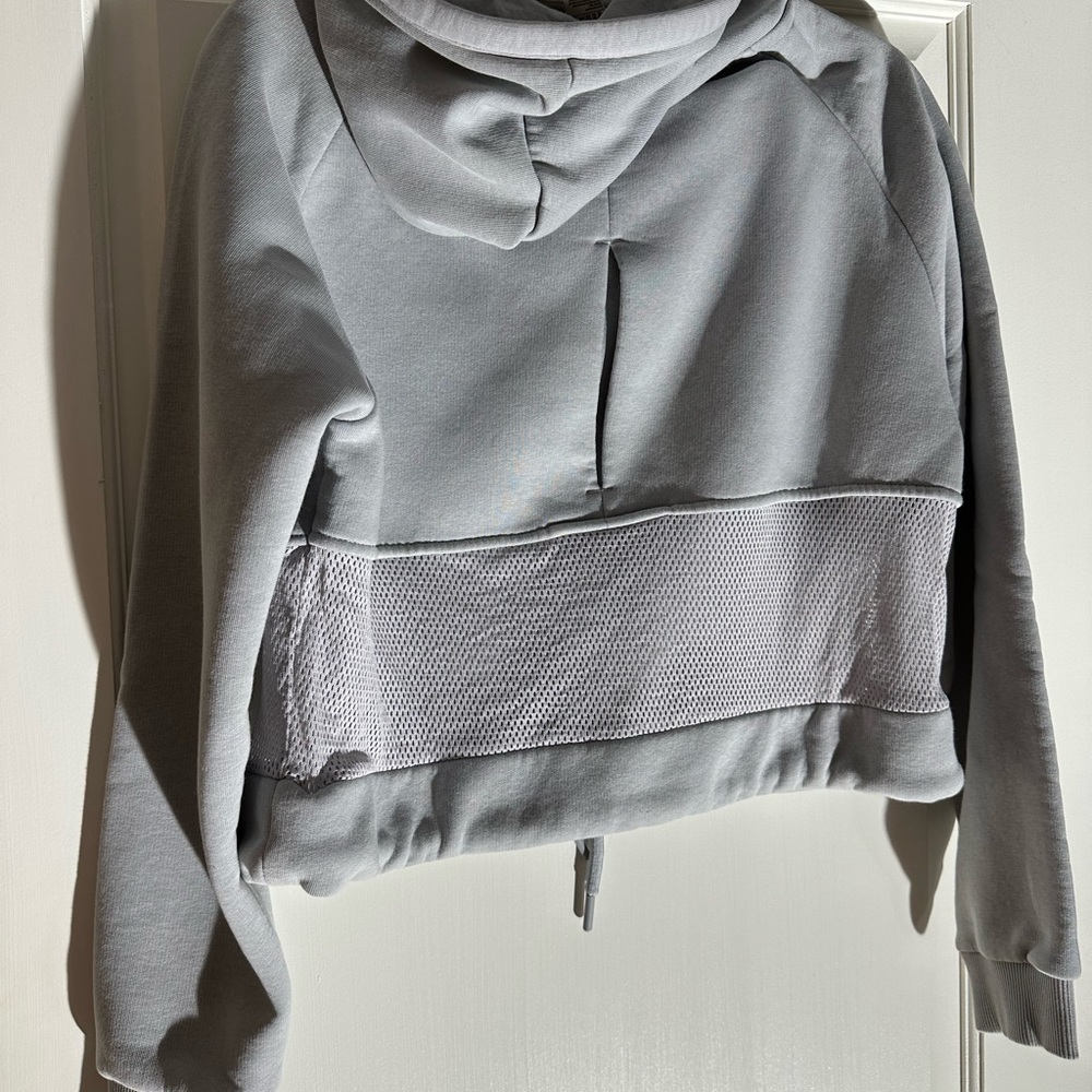 WOMEN’S BEST | MESH CROPPED HOODIE |. LIGHT GRAY | SM. - Picture 7 of 7